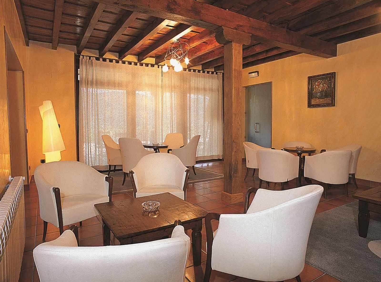 קולומברס Hotel Don Silvio מראה חיצוני תמונה