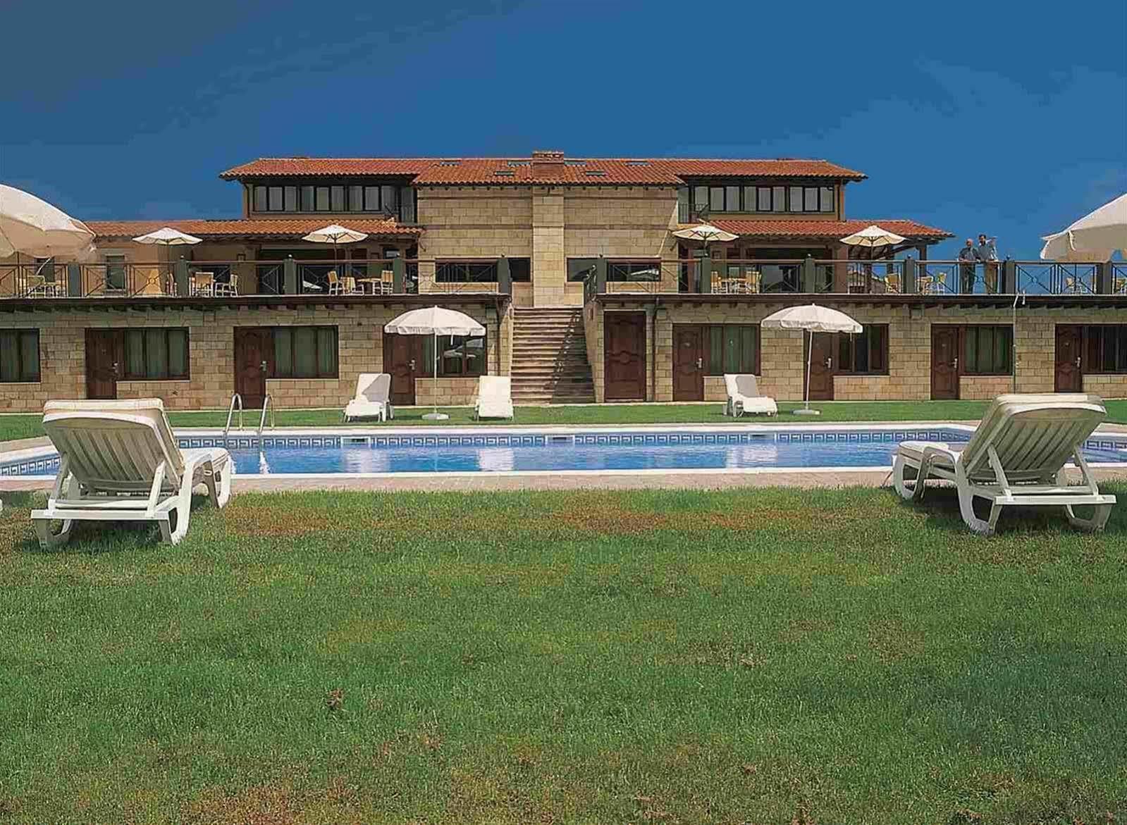 קולומברס Hotel Don Silvio מראה חיצוני תמונה